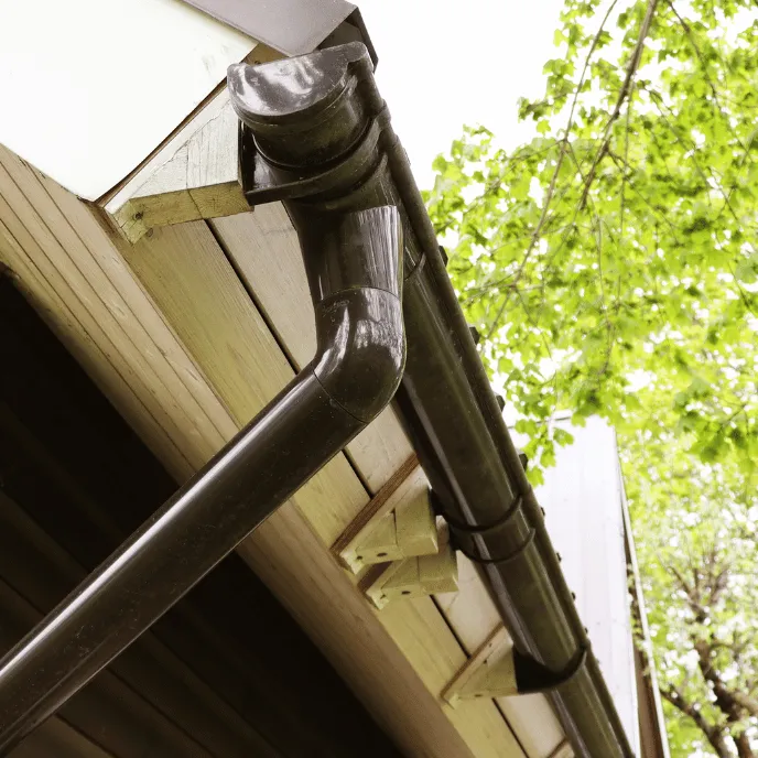 pose de gouttière pvc sur mesure